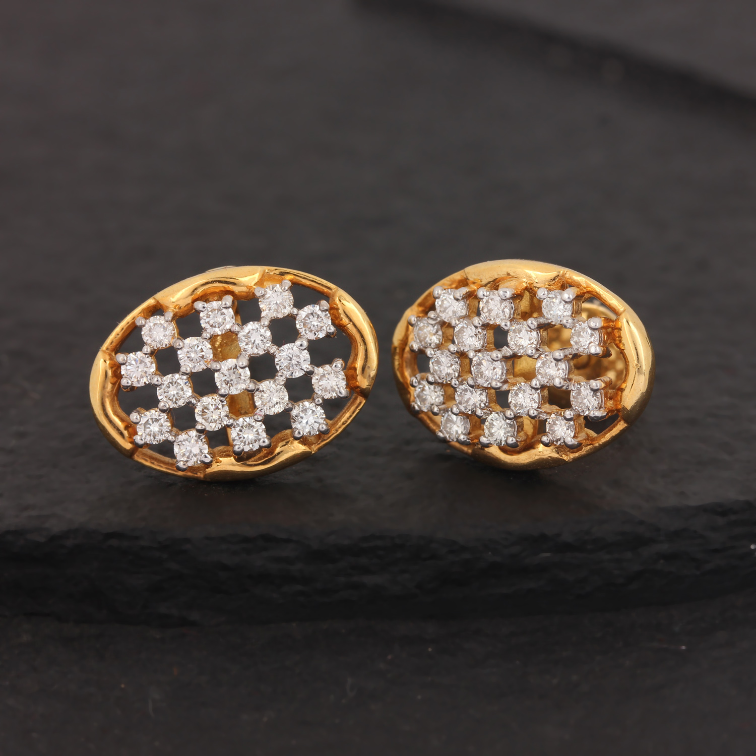 Oval Shaped Gold Earring