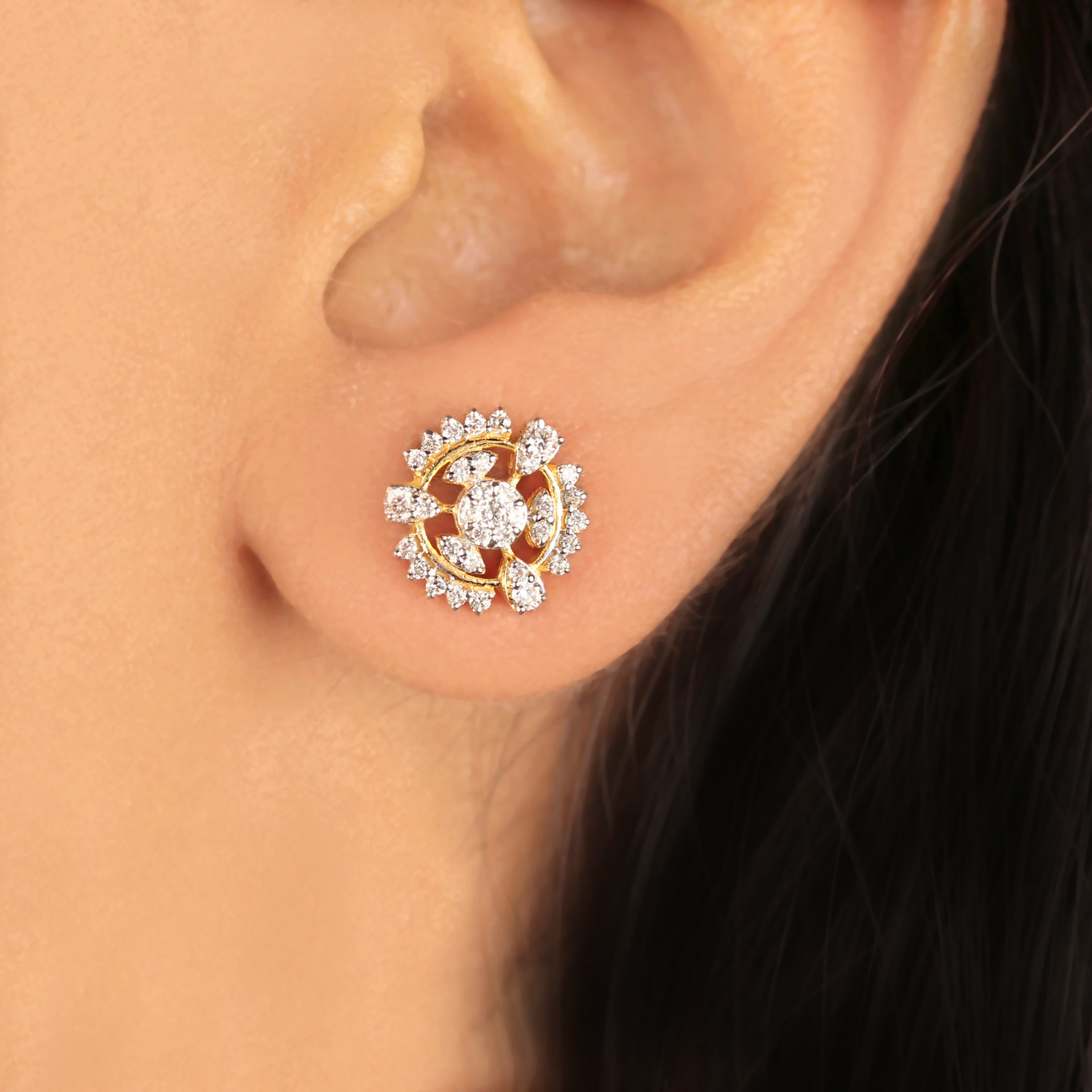 Latest Desiged Earring